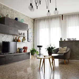 https://appartamento-ciclamino.hotelinveneto.com